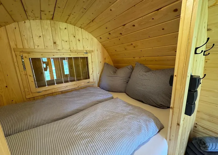 Domek letniskowy Heinrich's Schlaffaesser Im Nuthegarten Walternienburg